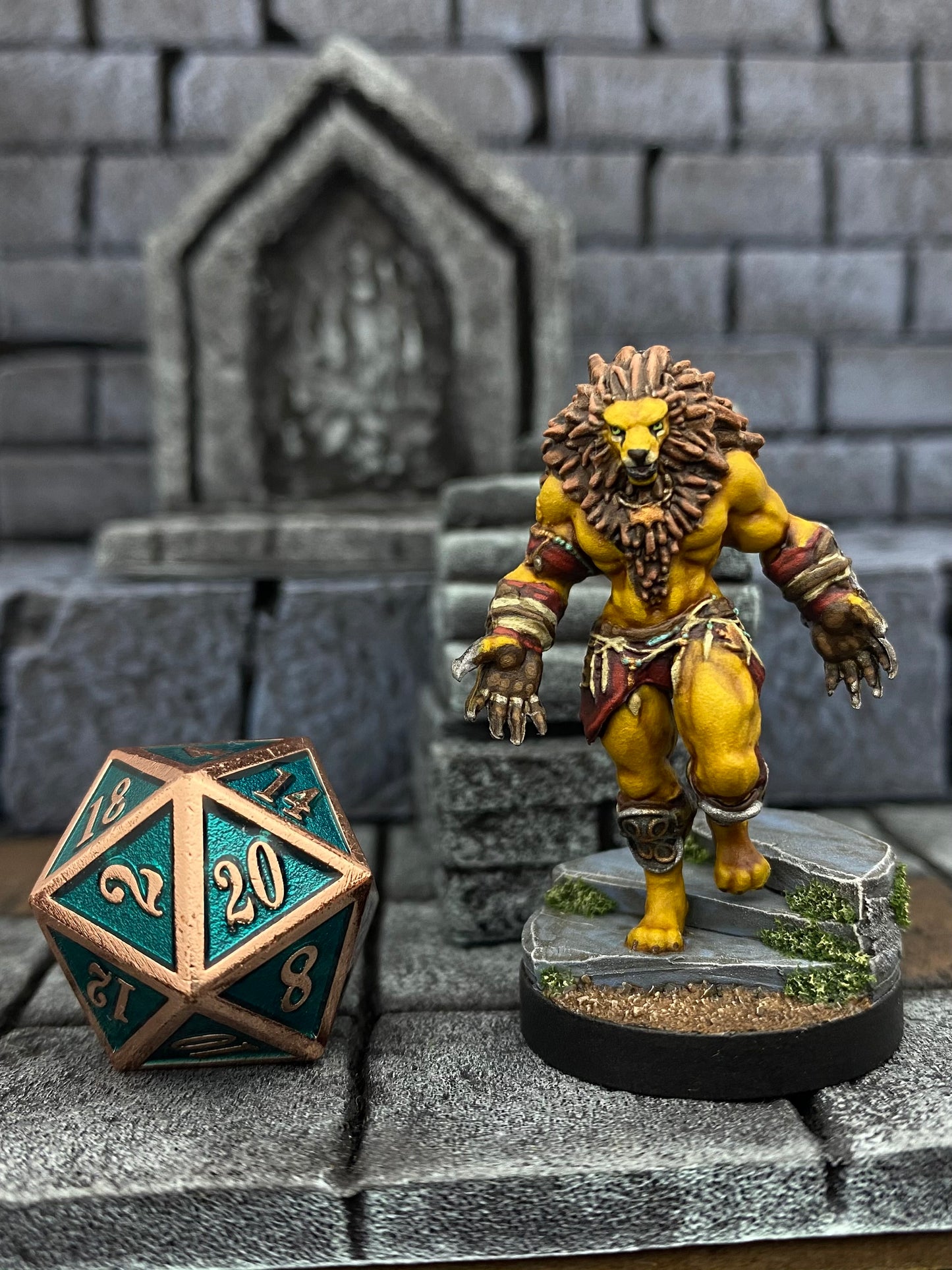 29 Heroes, Animal Companions, and Troll Miniatures Set for DND